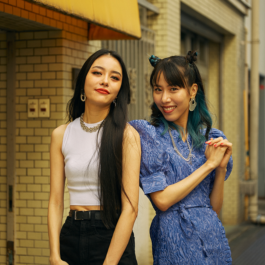 An Interview With Emi Kusano And Ayaka Ohira, The Straight-Shooting Minds Behind The NFT Project “Shinsei Galverse”.